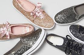 Fkstories Τα 4 trends του χειμώνα για τα γυναικεία sneakers, Δοκιμάστε τα! Fk Stories  Sneakers retro outfit gliter 